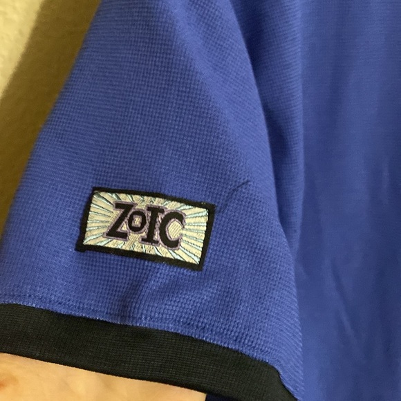 Zoic quarter zip running/biking shirt size medium - Picture 6 of 6